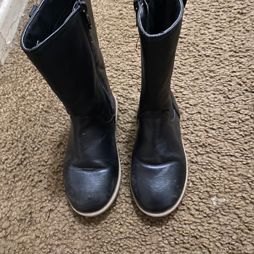 black boots